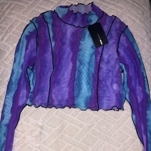 Hard to please crop top ( FASHION NOVA )